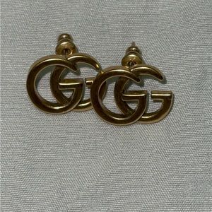 FAKE Gold Gucci earrings